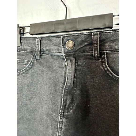 Pool Jeans Black Denim Embroidered Skirt - Picture 6 of 7